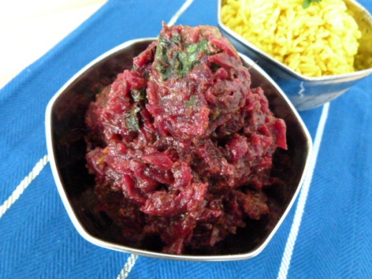 MissFoodFairy's lamb&beetroot curry served