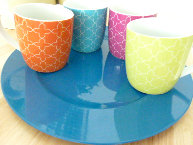 MissFoodFairy's new Moroccan mugs & blue plate