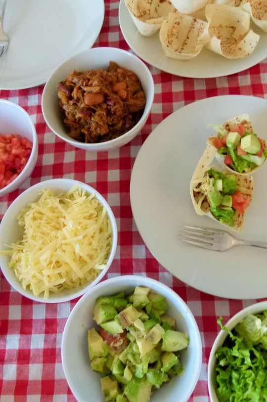 MissFoodFairy's full table of ingredients for taco-cups