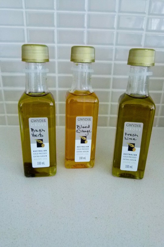 MissFoodFairy's sampl oils from food show