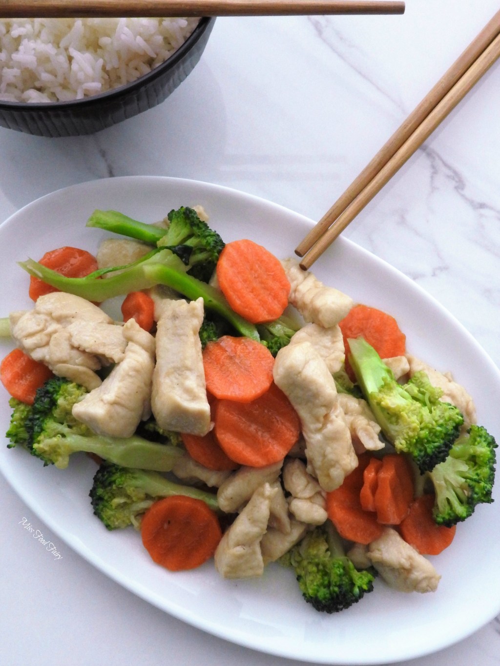 Stir fried chicken with vegetables