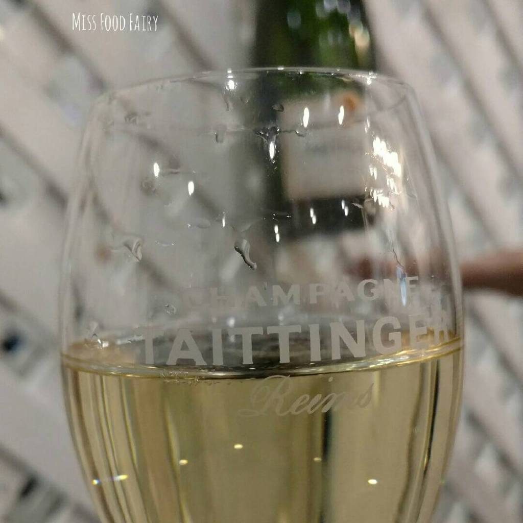 Things that make me go mmm . .&nbsp;.